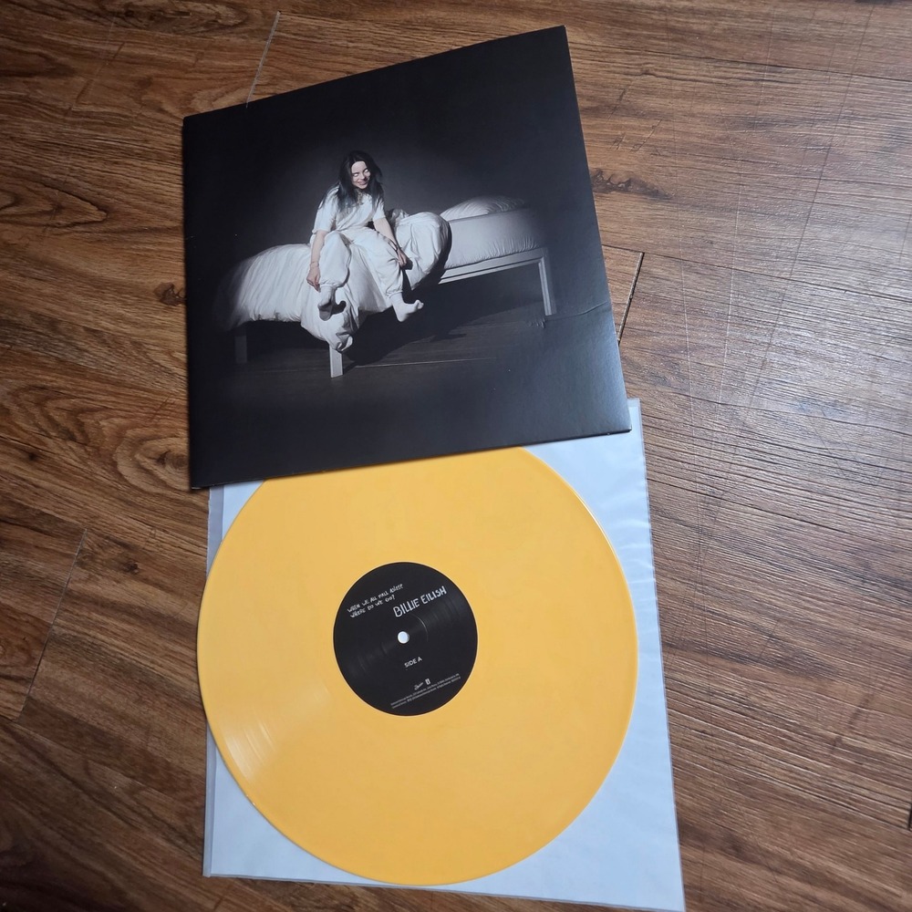 Billie Eilish When We All Fall Asleep Where Do We Go Yellow Vinyl LP B0029729-01